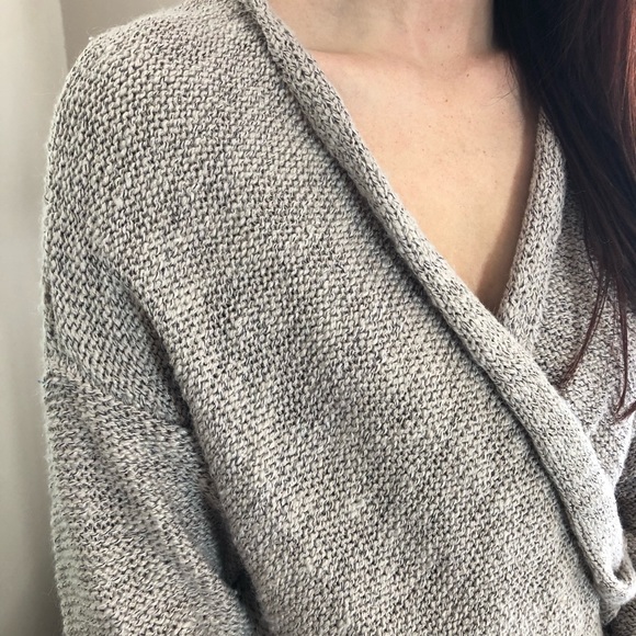 Solddd Outtt - Picture 3 of 4